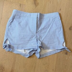 LOFT Blue and White Pinstripe Tie-Hem Women’s Shorts size 6